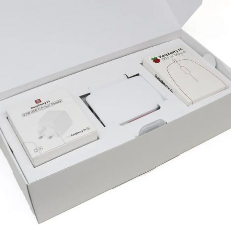 Official Raspberry Pi 5 Desktop Kit 4GB